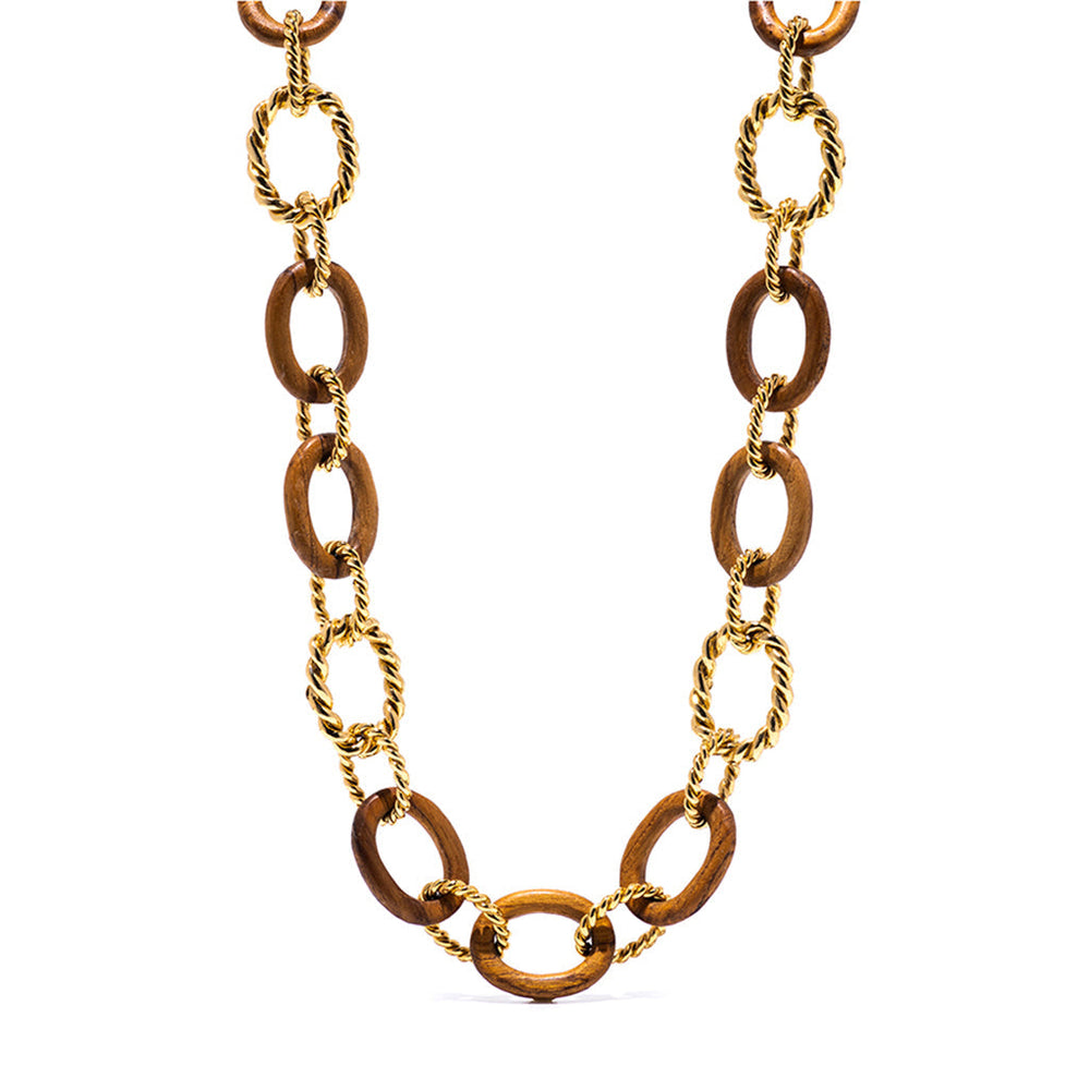 A classic chain re-imagined by Mother Earth with delicate links connected by golden ropes. It’s a lovely reminder to drink in the fresh air and stay grounded.